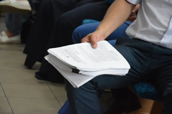 ...показавши цілу «пачку» звернень, стосовно демаркації кордону.