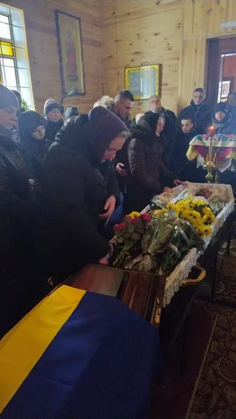 Був батьком шістьох дітей: на Волині попрощалися з захисником Віктором Калушем