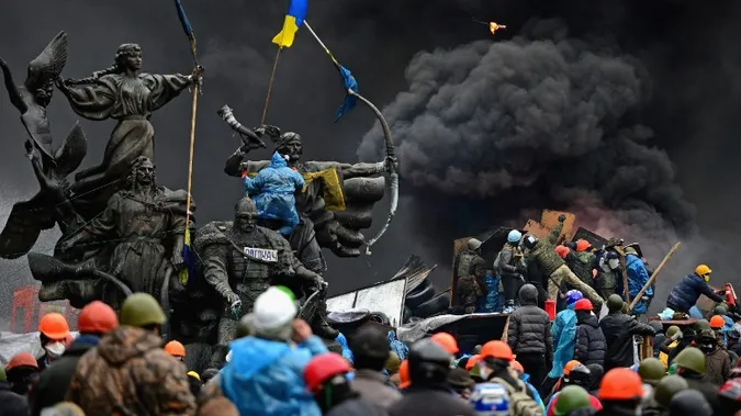 Життя в надії на покращення: Майдан. Два роки потому