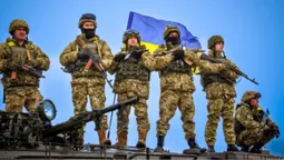 6 грудня – День Збройних Сил України: вітання, картинки