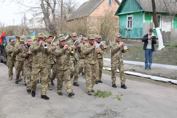 На Волині попрощалися з Героєм Володимиром Прусом (фото)