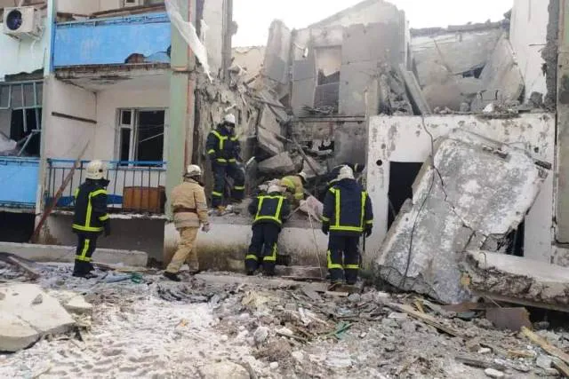 На Харківщині з під завалів дістали тіла п'ятьох людей, з них двоє – діти