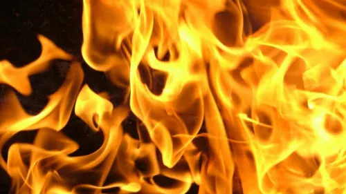 Під покровом ночі у Луцьку пожежа знищила бухгалтерські документи