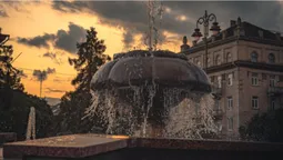 Теплі серпневі вечори: фотограф з Луцька зачарував світлинами міста (фото)
