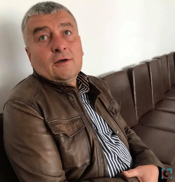 У Горохівському районі громади не можуть дійти згоди і викидають сміття в поле (фото відео)