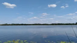 Багате на рибу: показали ще одне місце відпочинку й риболовлі на Волині