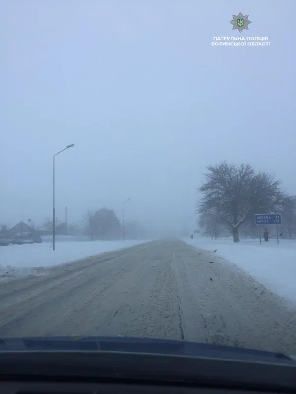 На волинських дорогах – погана видимість (фото)