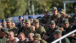 Берет з відзнакою: нацгвардійці склали кваліфікаційний іспит (фото)