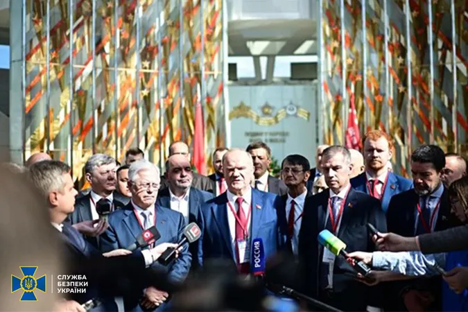 Екснардепу-комуністу Симоненку, який втік до РФ, повідомили про підозру