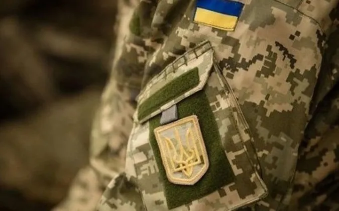 Як військовому виїхати за кордон і що для цього потрібно