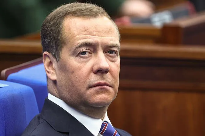 «Будуть і інші»: Медведєв анонсував нові масовані удари по Україні