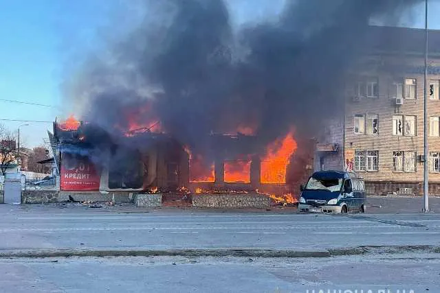 Селище на Київщині обстріляли з міноментів: семеро загиблих (фото)