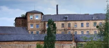 Не лише фабрика: що було на «Лучанці» до того, як там почали шити білизну й одяг
