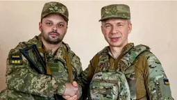 Народився на Донеччині, а призивався з Ковеля: Сирський нагородив захисника медаллю «Хрест Пошани» (відео)