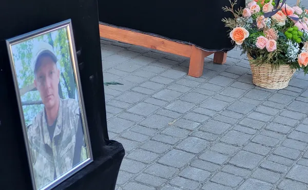 На Волині в останню путь провели Героя Романа Ващука (фото)