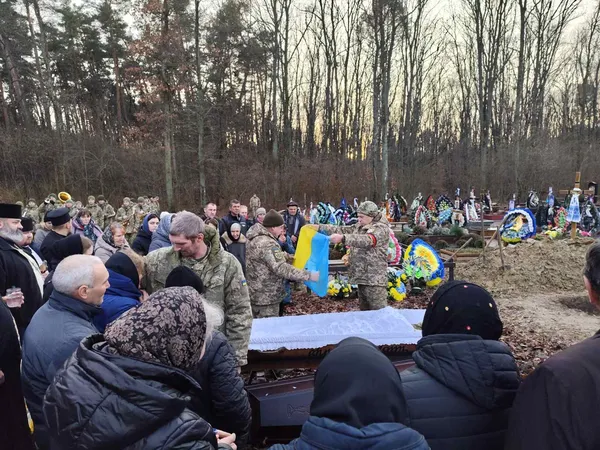 На Волині попрощались із Героєм ківерчанином Василем Дейною (фото)