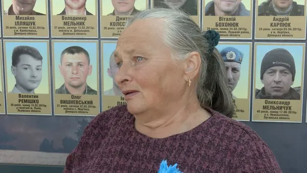 Час не лікує: у Луцьку зібрались родичі загиблих військовослужбовців (фото, відео)