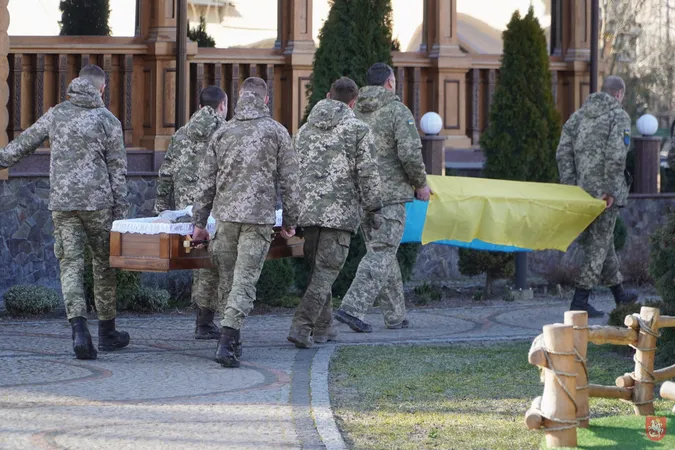 На Волині попрощалися із воїном Євгенієм Дягілєвим (фото)