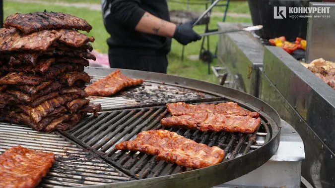 Як минув перший день ювілейного Food Fest у Луцьку (фото)
