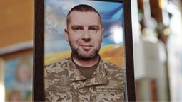 У Володимирі попрощалися із загиблим на війні захисником Анатолієм Крагликом (фото)