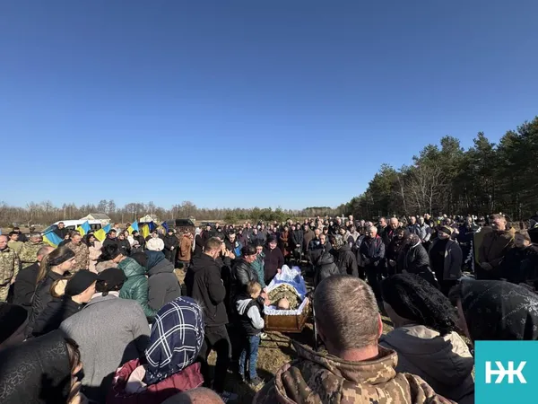 Назавжди 40: на Волині попрощалися із полеглим воїном Євгеном Шмигельським (фото)