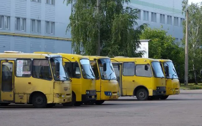 Мерія підтримала перевізників і просить пустити транспорт у Володимирі