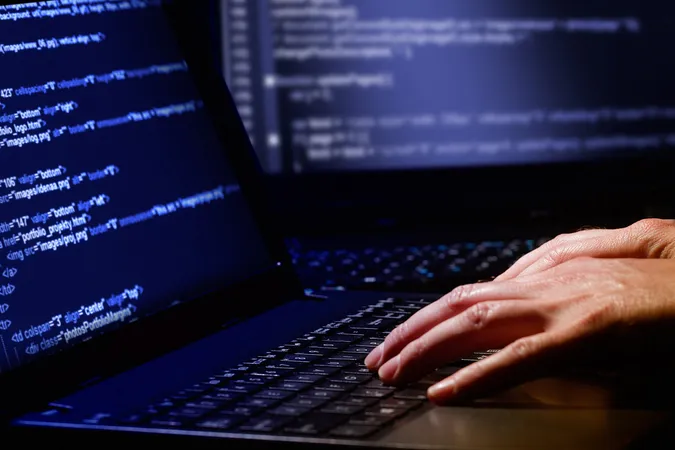 Інформація за «лайк»: волинській журналістці намагалися зламати пошту