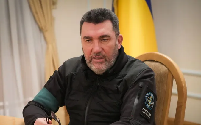 «Ми нікого питати не будемо, куди нам треба бити ворога», – Данілов