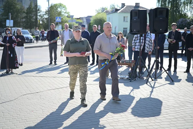На Волині родинам загиблих Героїв вручили їхні посмертні нагороди (фото)