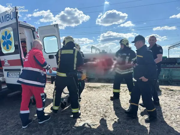 У Ковелі дитину вразило струмом на вагоні-цистерні (фото)