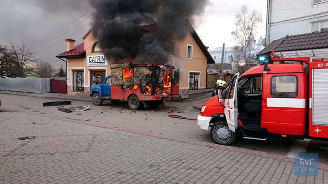 У Володимирі вибухнув автомобіль (фото, відео)