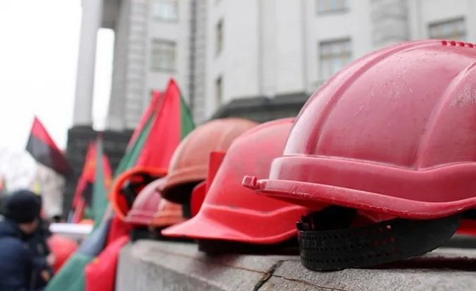 Шахтарі з Волині мають намір голодувати під Адміністрацією Президента