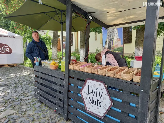 У Луцьку стартував фестиваль вуличної їжі Lutsk Food Fest (фоторепортаж)