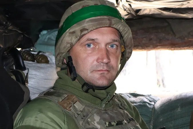 Вдивіться у ці обличчя: волинські воїни позували на «нулі» (фото)
