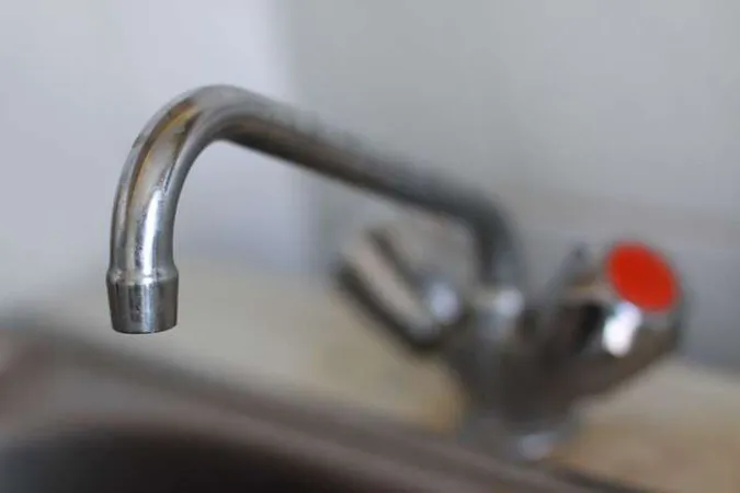 Водоканал попередив про відключення води у Луцьку та районі: адреси