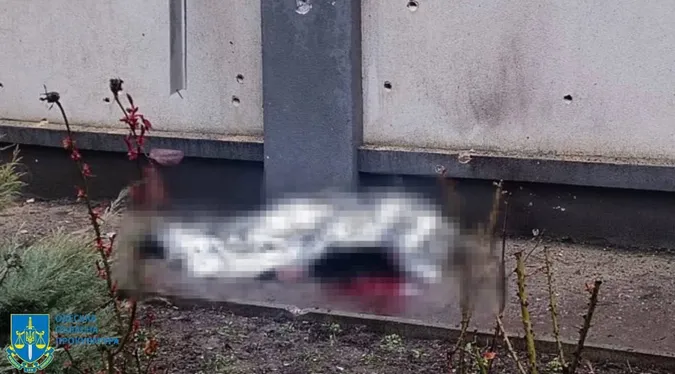Удар по Одесі: 14 загиблих, 46 травмованих, серед них – рятувальники (фото 18+)