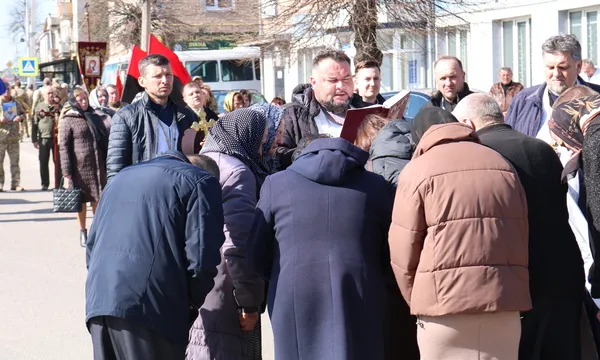 Загинув на Курщині: Волинь провела в останню дорогу воїна Андрія Мацерука (фото)
