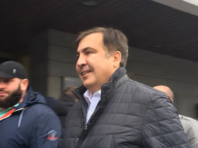 На Театральному майдані у Луцьку – зустріч із Михайлом Саакашвілі (фото)