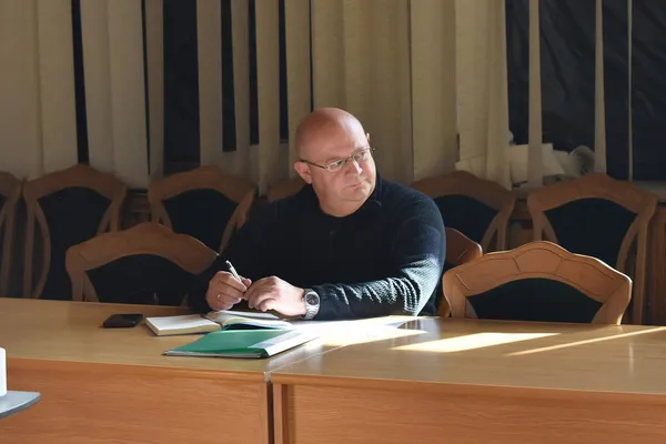Військові платять більші податки, ніж далекобійники: в ОДА провели зустріч із волинськими перевізниками (фото)