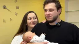 У Луцьку ветеран війни, який одружився з медикинею під час лікування, став батьком (фото)