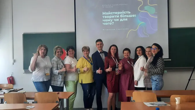 Коли «білою вороною» бути круто: директорка Лищенського ліцею Наталія Сікора