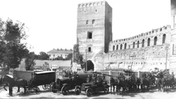 У Луцьку показали архівні знімки міської команди пожежників 1930-х років (фото)