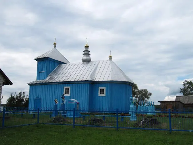 В Острів’ї на Волині голосували за перехід до ПЦУ