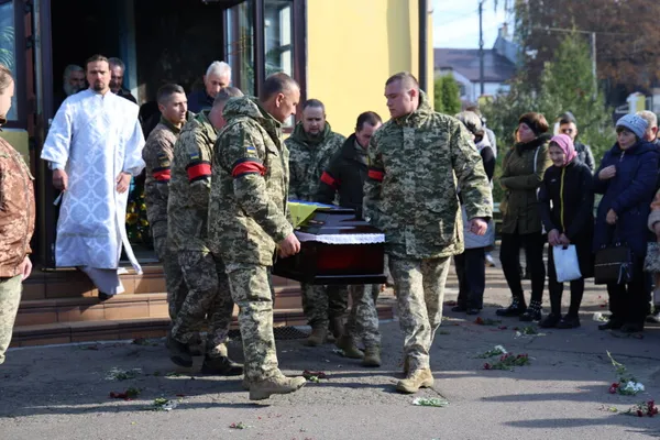 Загинув біля Часового Яру: у Луцьку попрощалися із Героєм Вадимом Мохначем
