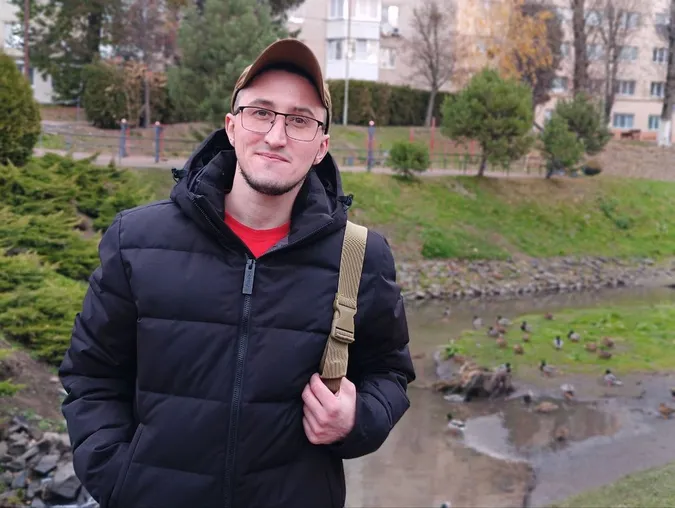Потрапив у пекло: звільнений з полону воїн реабілітується у Луцьку