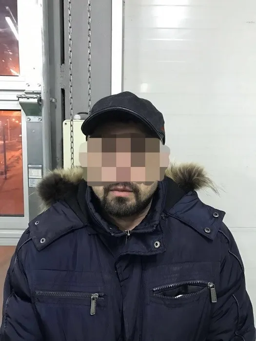 Члени ГО по боротьбі з корупцією везли через «Ягодин» партію екстазі та кокаїн (фото)