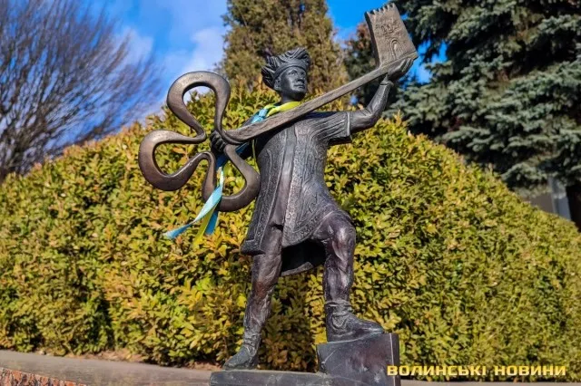 Луцькі кликуни: як і коли з'явилися неофіційні символи міста (фото)