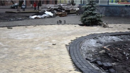 Як змінився колишній квітковий ринок в центрі Луцька (фото)