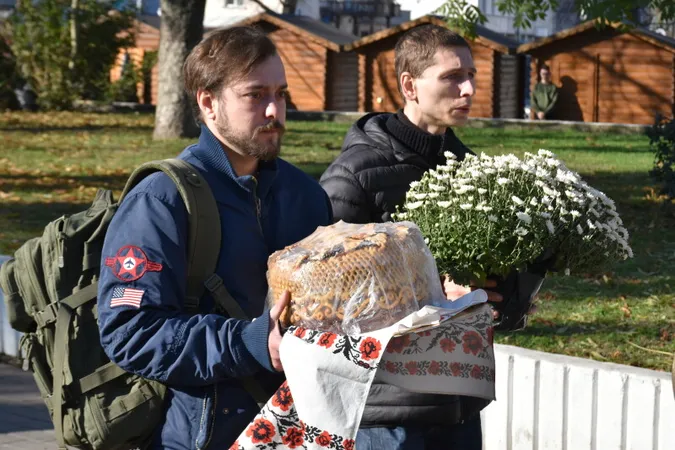 Загинув на Курщині: у Луцьку попрощалися з 31-річним Дмитром Бондаренком (фото)
