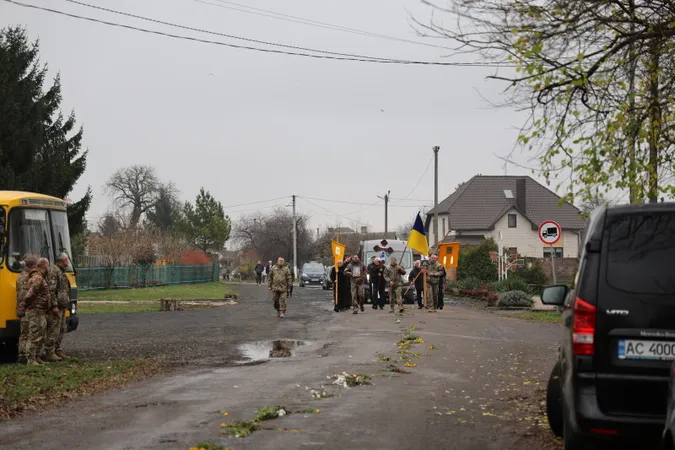 На Волині попрощались з Героєм Миколою Ясенюком (фото)